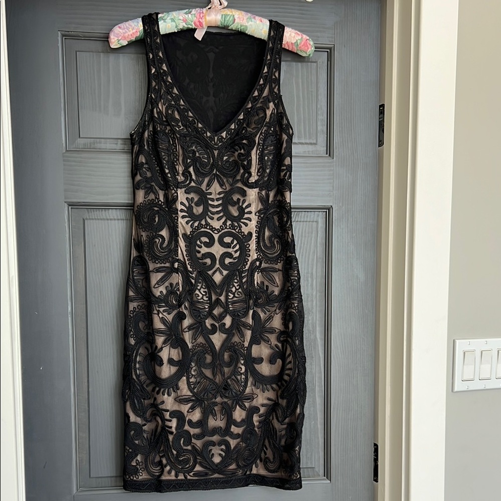 Sue Wong Black Lace Dress, size 4